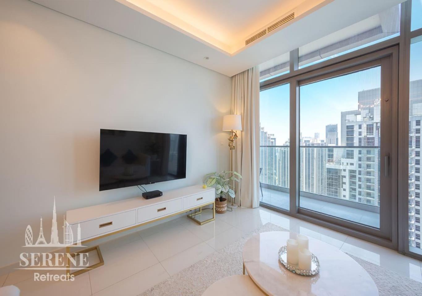 Serene Retreats Paramount 2 Bed Flat With Burj View Appartement Dubai Buitenkant foto