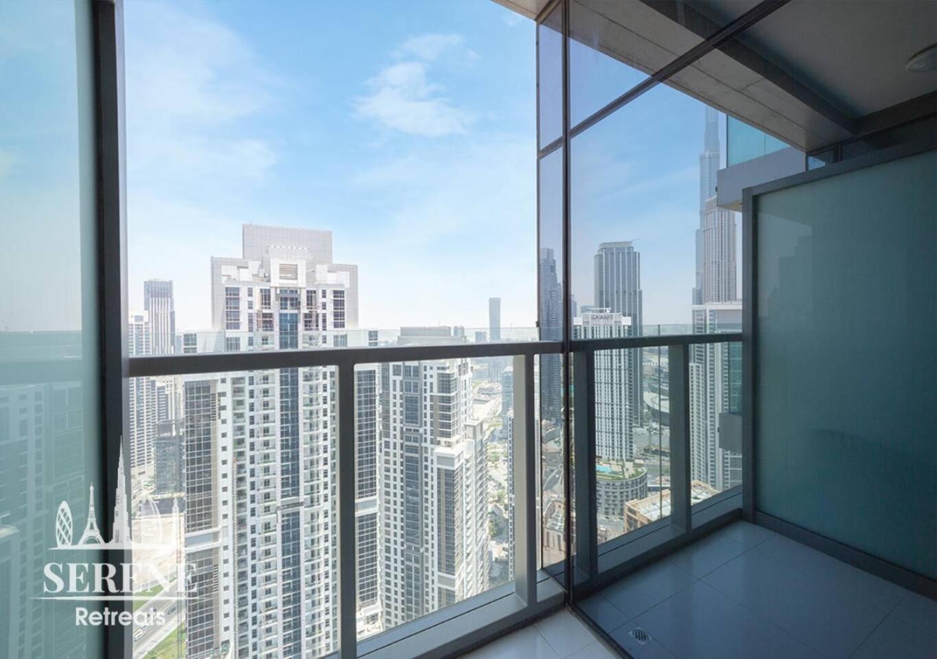 Serene Retreats Paramount 2 Bed Flat With Burj View Appartement Dubai Buitenkant foto